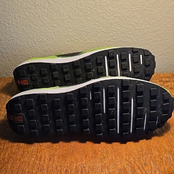 Green and Black Sneakers - Picture 4 of 12